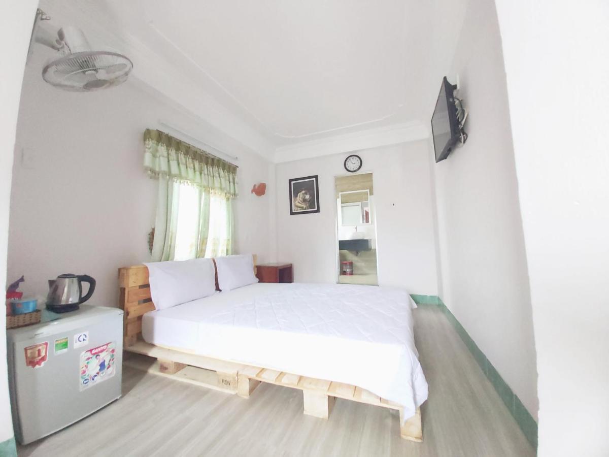 Hotel Thanh Van 2 Туихоа Экстерьер фото