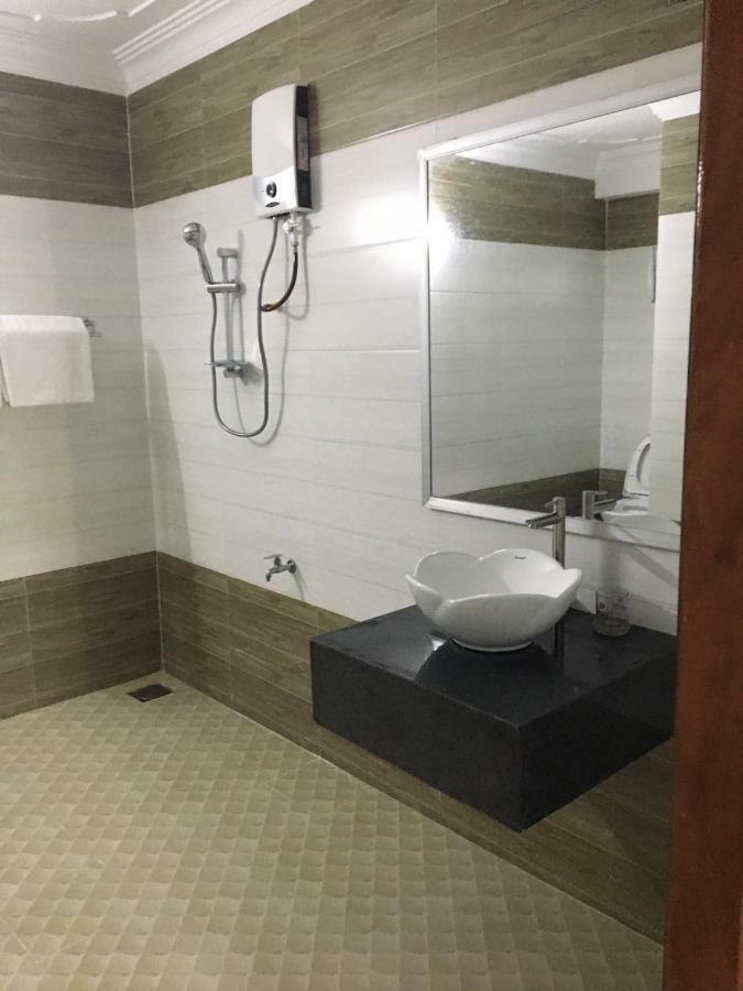Hotel Thanh Van 2 Туихоа Экстерьер фото
